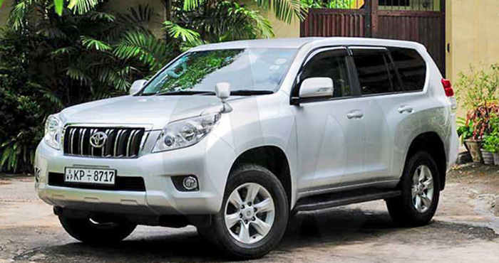 Toyota Prado 150 GR I 4WD for hire at Malkey Rent A Car Colombo