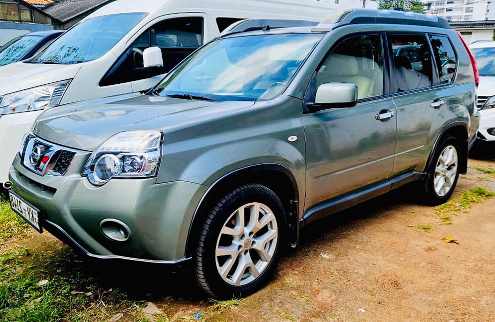 Nissan X Trail Diesel Hybrid at Malkey Rent A Car Colombo