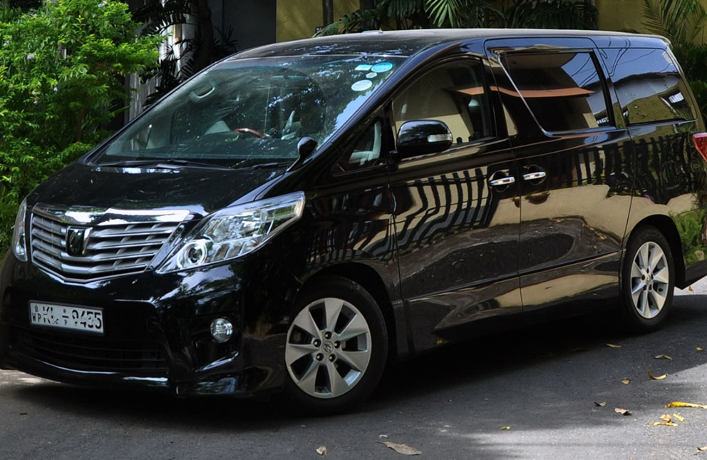 Toyota Alphard Grade 2 at Malkey Rent A Car Colombo
