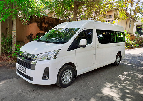 Toyota-Grandia